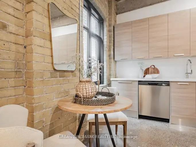9 St Nicholas St #502 - Photo 2 of 9