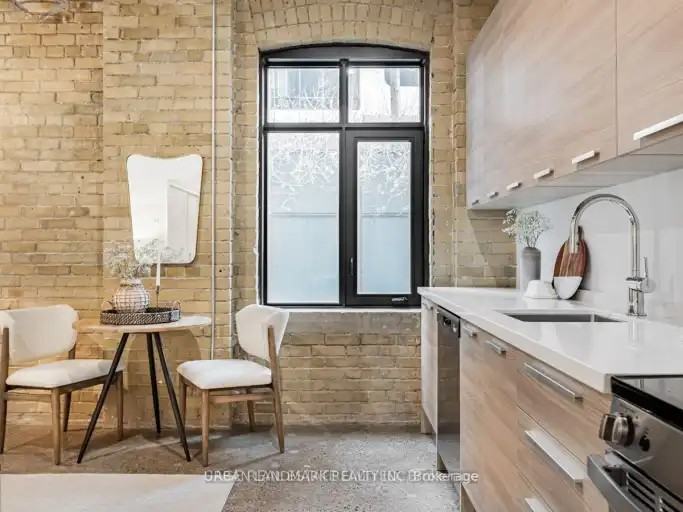 9 St Nicholas St #502 - Photo 3 of 9