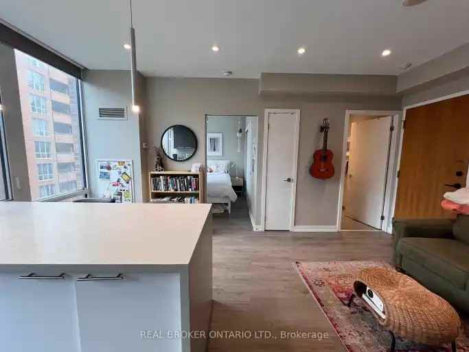 1 Market St #317 - Photo 2 of 6