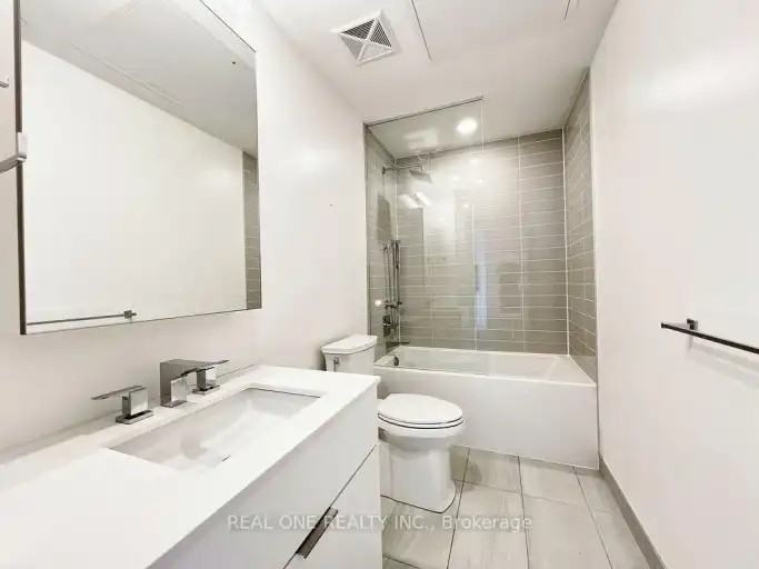 20 Lombard St #3601 - Photo 6 of 9