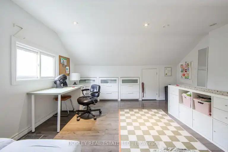 2 Dawson Ave - Photo 3 of 15