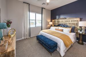 featured image of 402 W Lincoln St