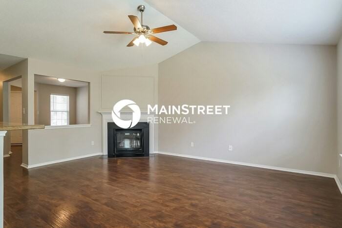 5368 Thunderidge Dr - Photo 5 of 17