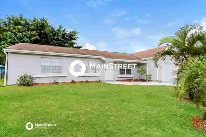 426 Sw Eastport Cir - Photo 3 of 15