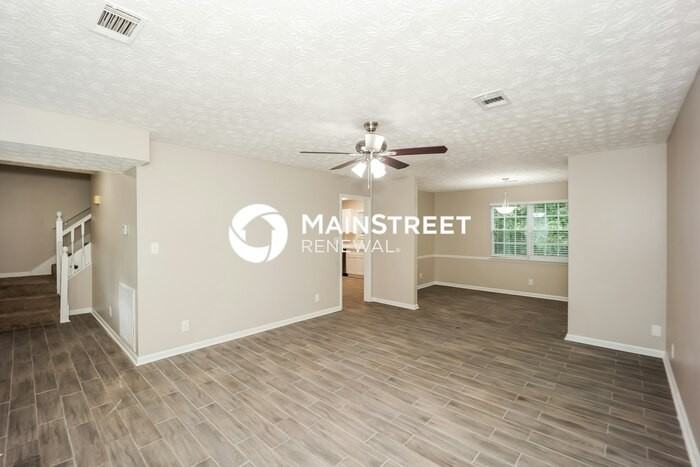 250 Big Bear Ct - Photo 2 of 16