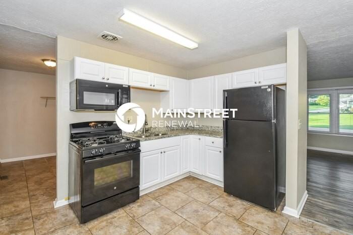 4900 Libby Ln - Photo 5 of 16