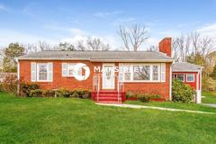 212 Meadowview Dr - Photo 1 of 1