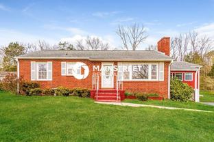 212 Meadowview Dr - Photo 1 of 1