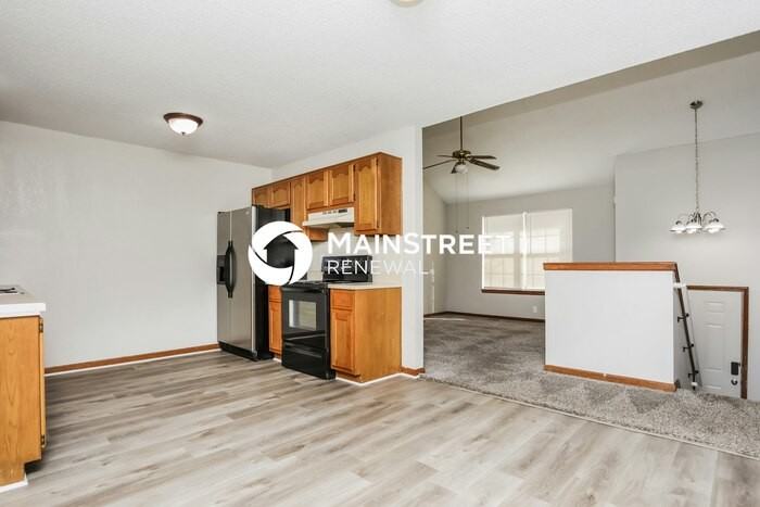 206 Nw 102nd St - Photo 7 of 17