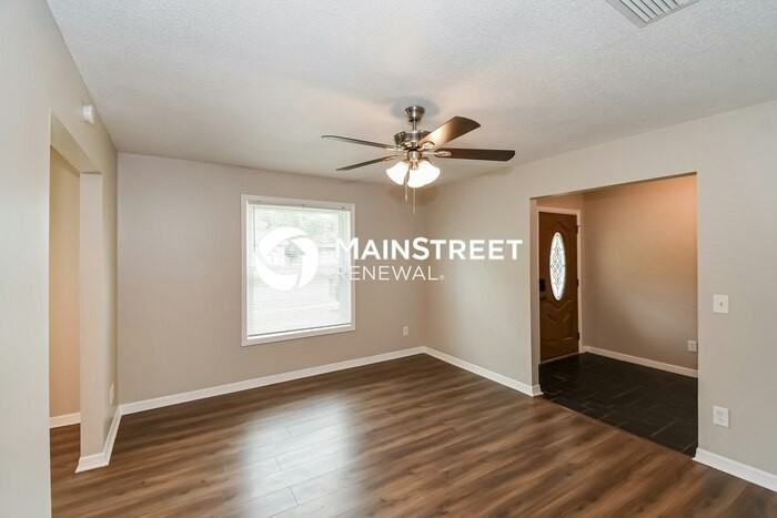 3952 Chestwood Ave - Photo 7 of 16