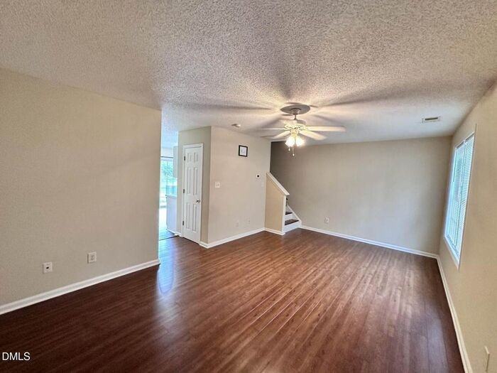 2112 Walnut Bluffs Ln - Photo 7 of 12