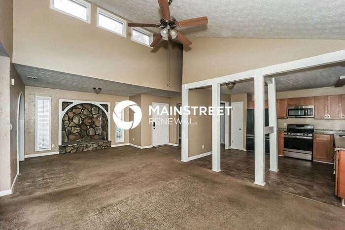 5629 Whittondale Rd - Photo 7 of 17