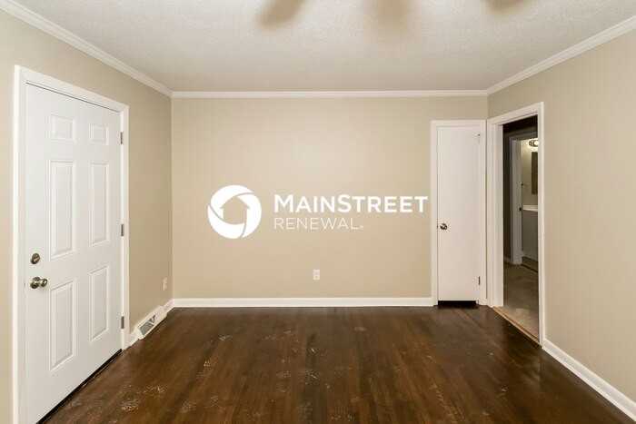 940 Pine Hill Rd - Photo 2 of 15