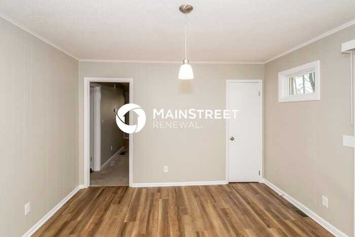 940 Pine Hill Rd - Photo 4 of 15