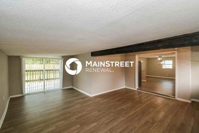 335 Bonnlyn Dr - Photo 2 of 16