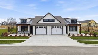 3427 N Ironwood Ave - Photo 1 of 1