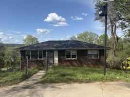 featured image of 1816 Damon Cir