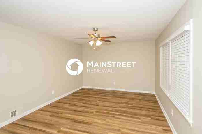 1653 6th St Nw - Photo 3 of 15