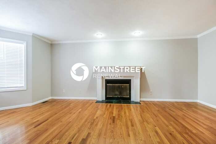 510 Forestglen Ln - Photo 6 of 18