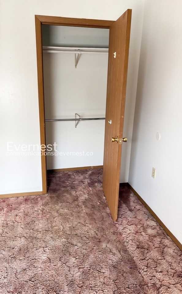 193 Glenn St #H - Photo 5 of 12