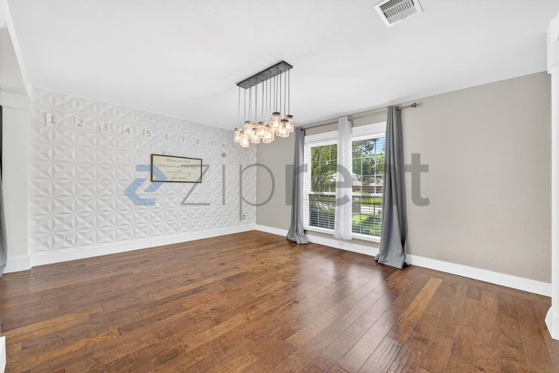 3817 Dutton Dr - Photo 7 of 33