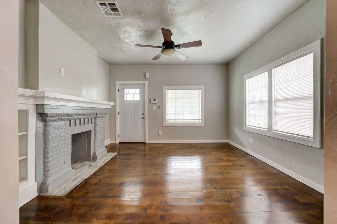 1444 Ne 13th St #1446 - Photo 6 of 27