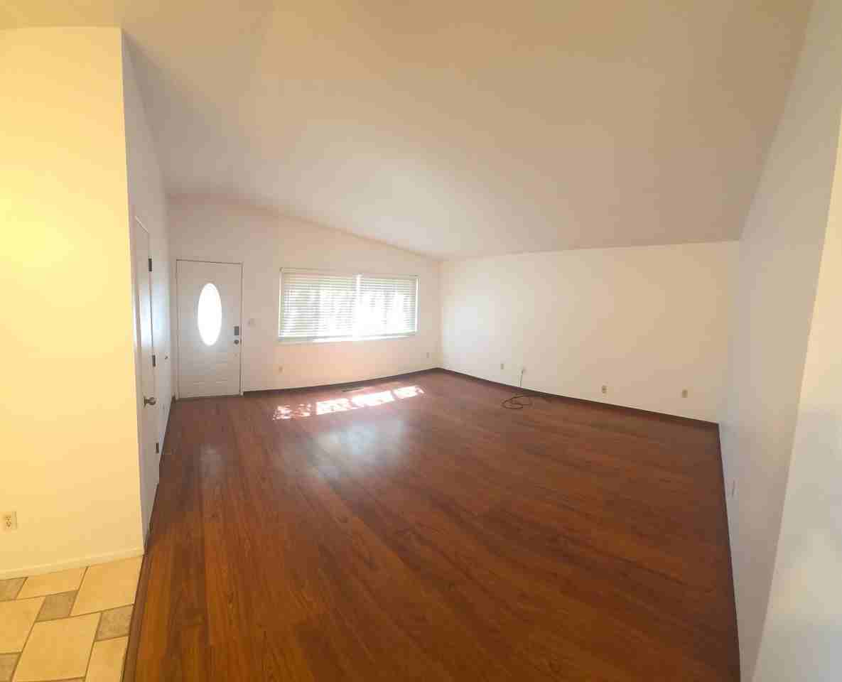 3182 Desatoya Dr - Photo 3 of 24