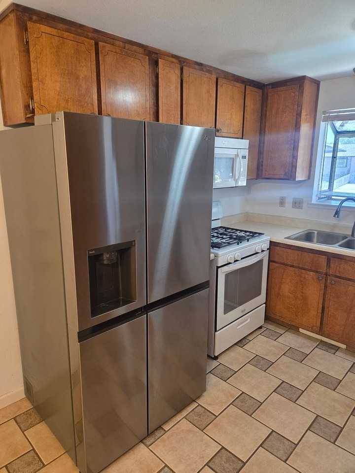 3182 Desatoya Dr - Photo 5 of 24