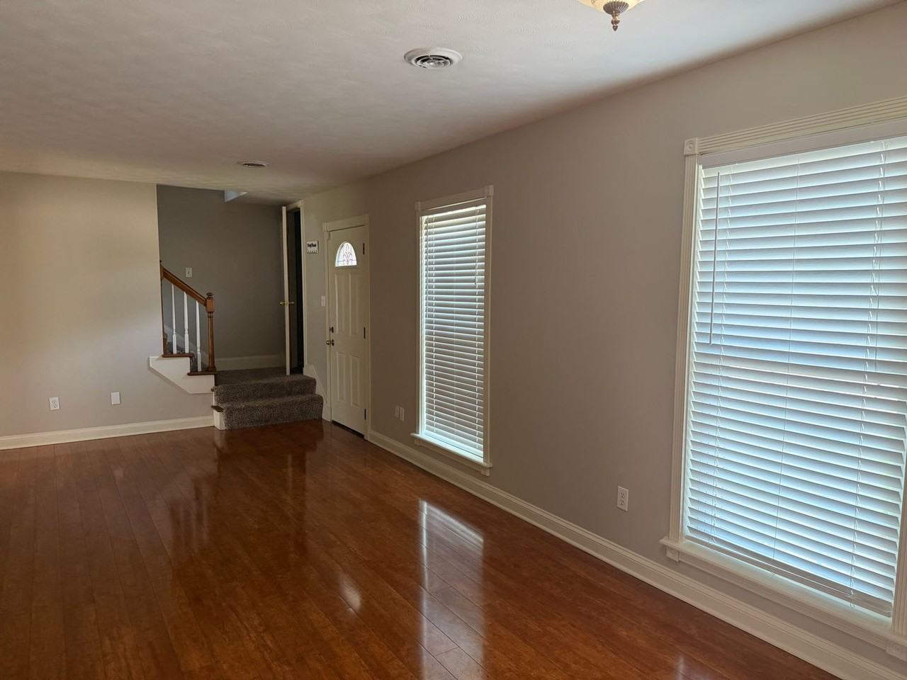 3432 Lynchburg St - Photo 3 of 23