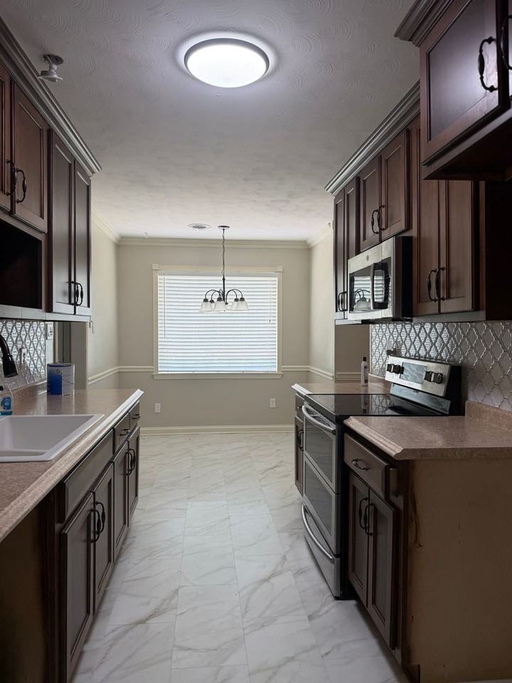 3432 Lynchburg St - Photo 6 of 23