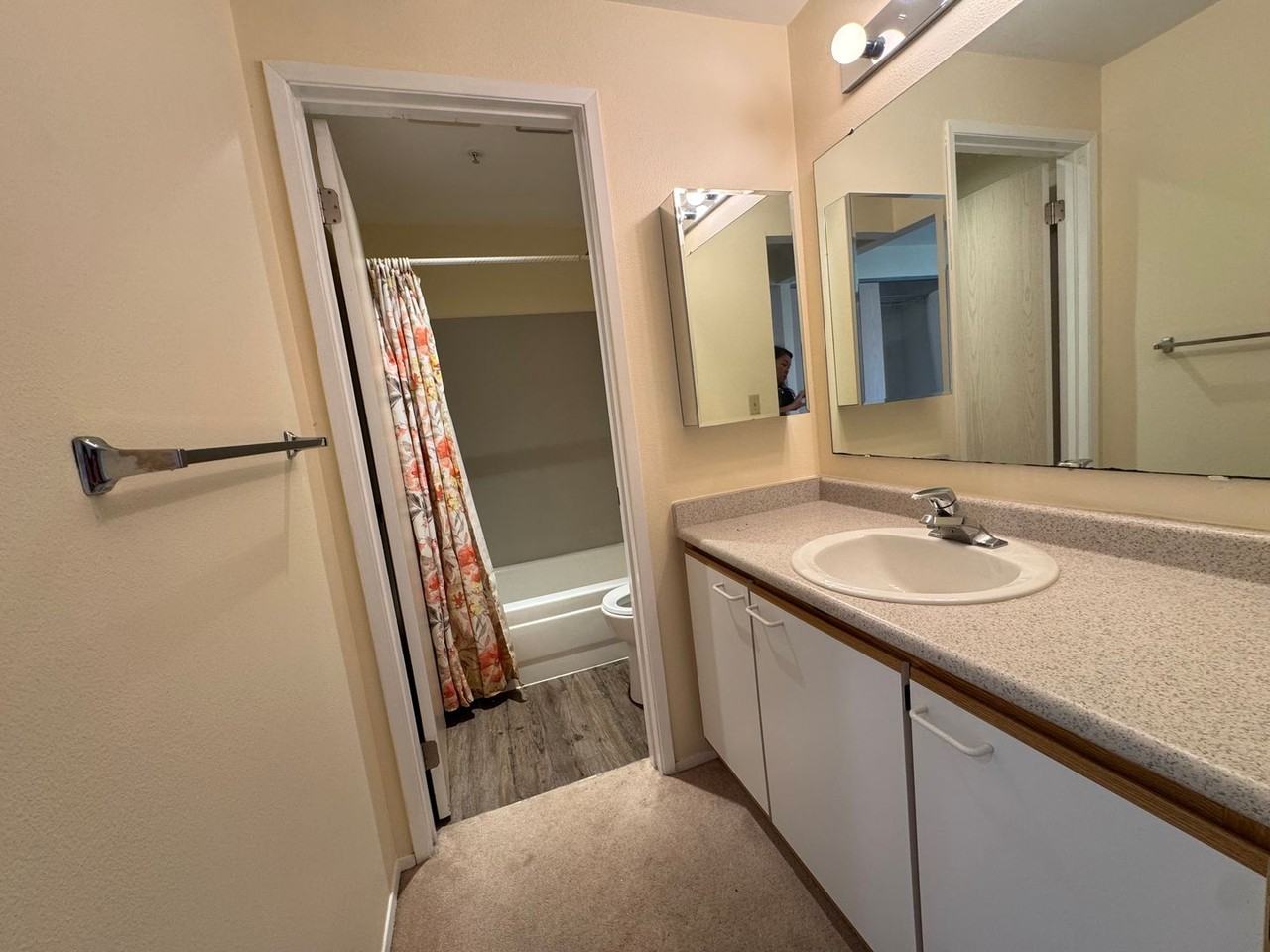 5000 Lake Washington Blvd Ne #E101 - Photo 5 of 26