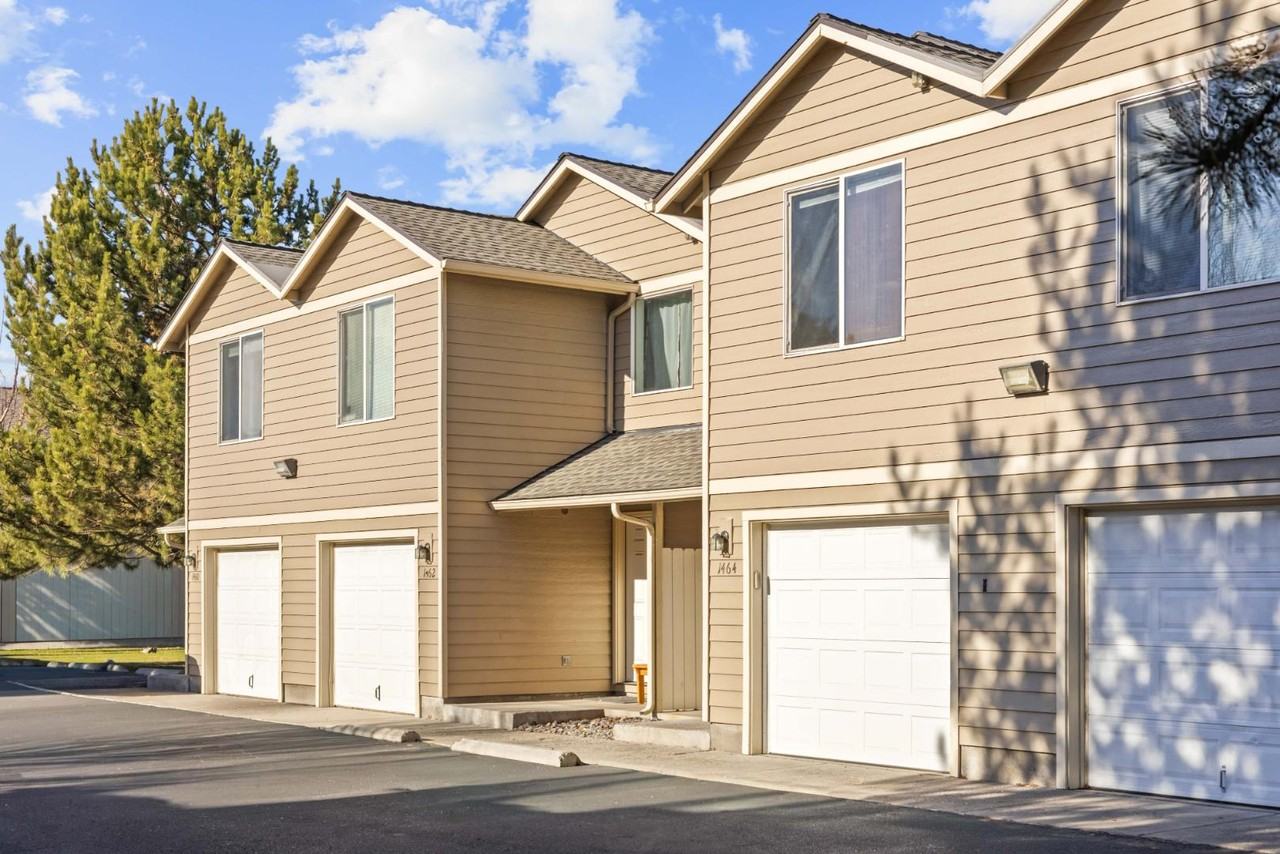 1464 Sw 16th St - Photo 2 of 11