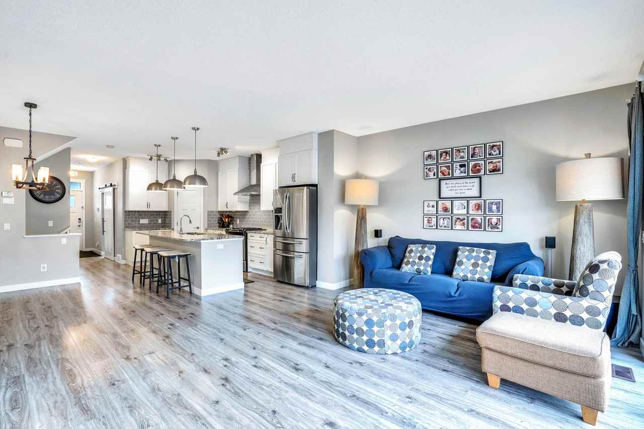 116A Seton Terrace SE - Photo 3 of 50