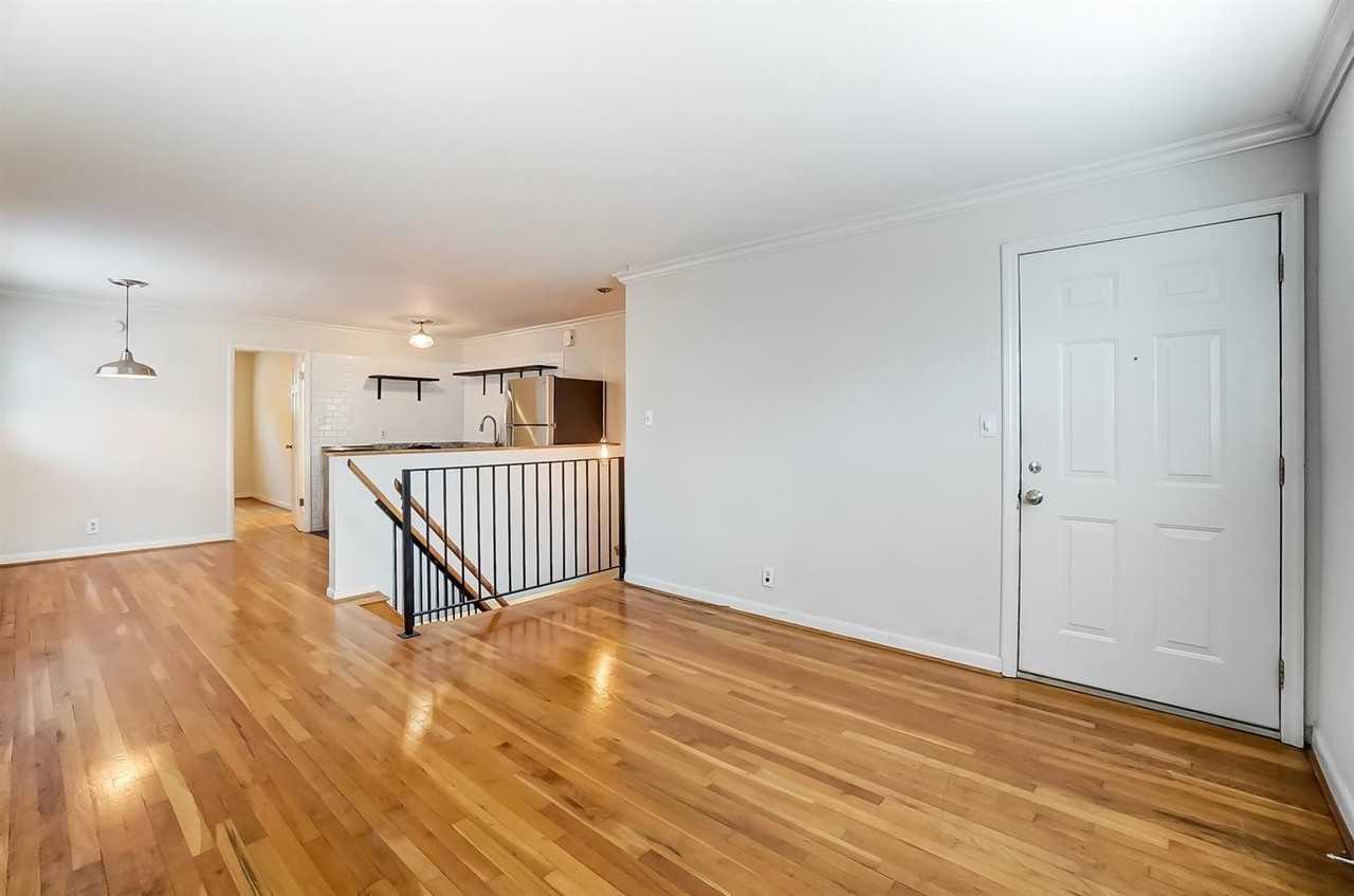 2744 Atlantic Ave #2 - Photo 5 of 32