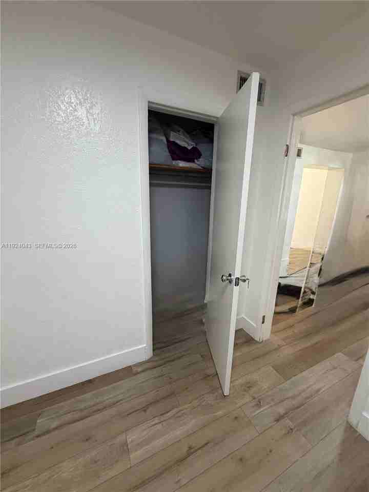 506 Northwest 60th Way - Photo 2 of 17