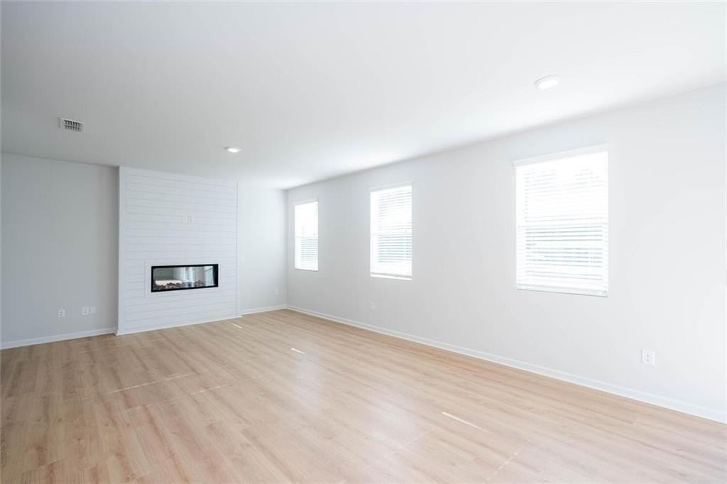 242 Lookout Dr - Photo 7 of 28