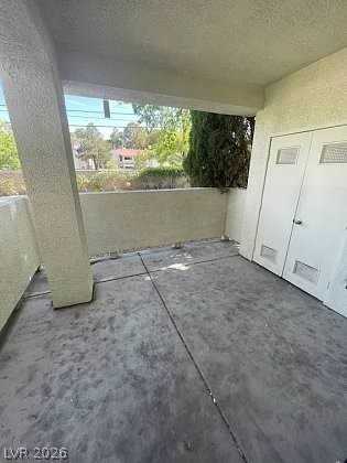 4865 S Torrey Pines Dr #106 - Photo 6 of 24