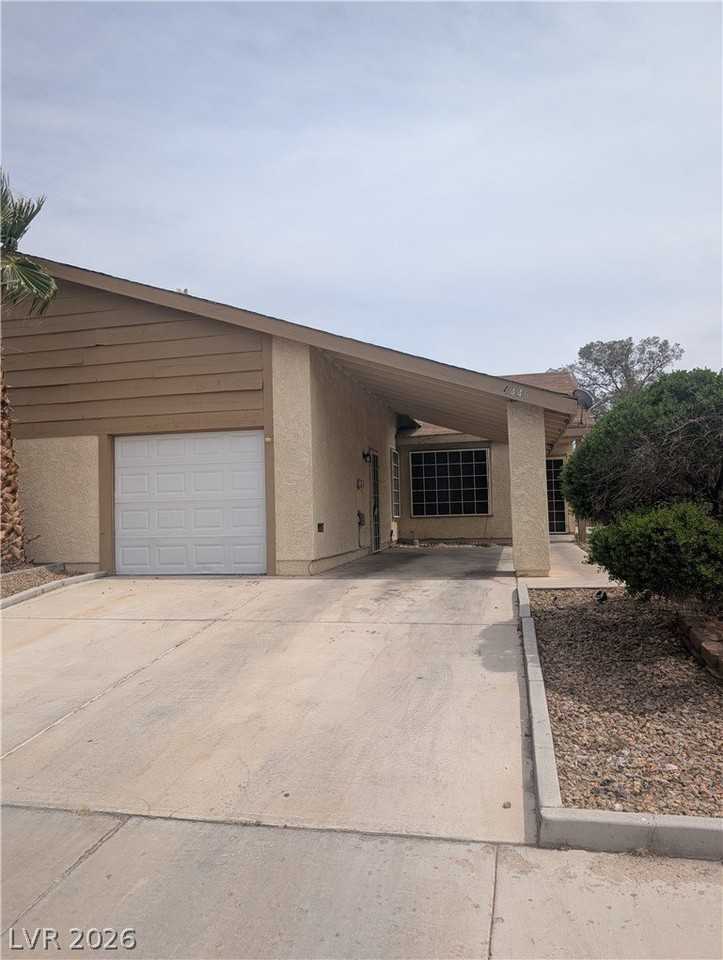 4446 Honeydew Cir - Photo 2 of 18