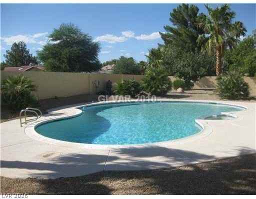 6190 Darby Ave #6190 - Photo 4 of 11