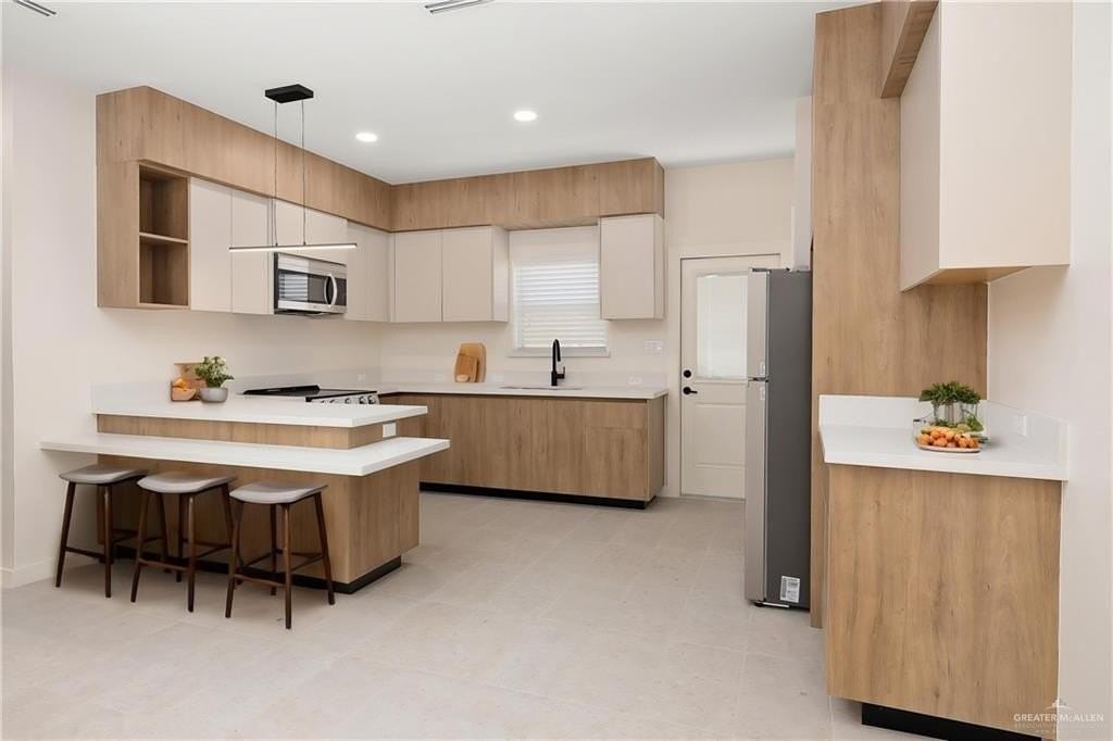 11501 N 25th St #2 - Photo 6 of 22