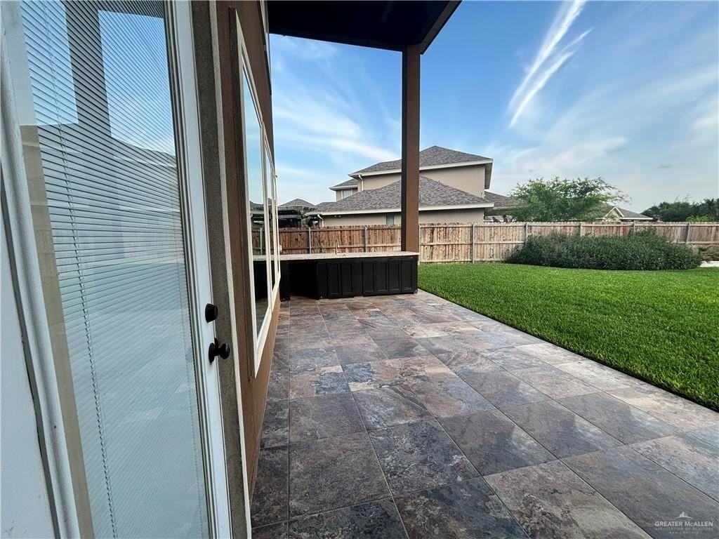 4509 Ensenada Ave - Photo 6 of 33