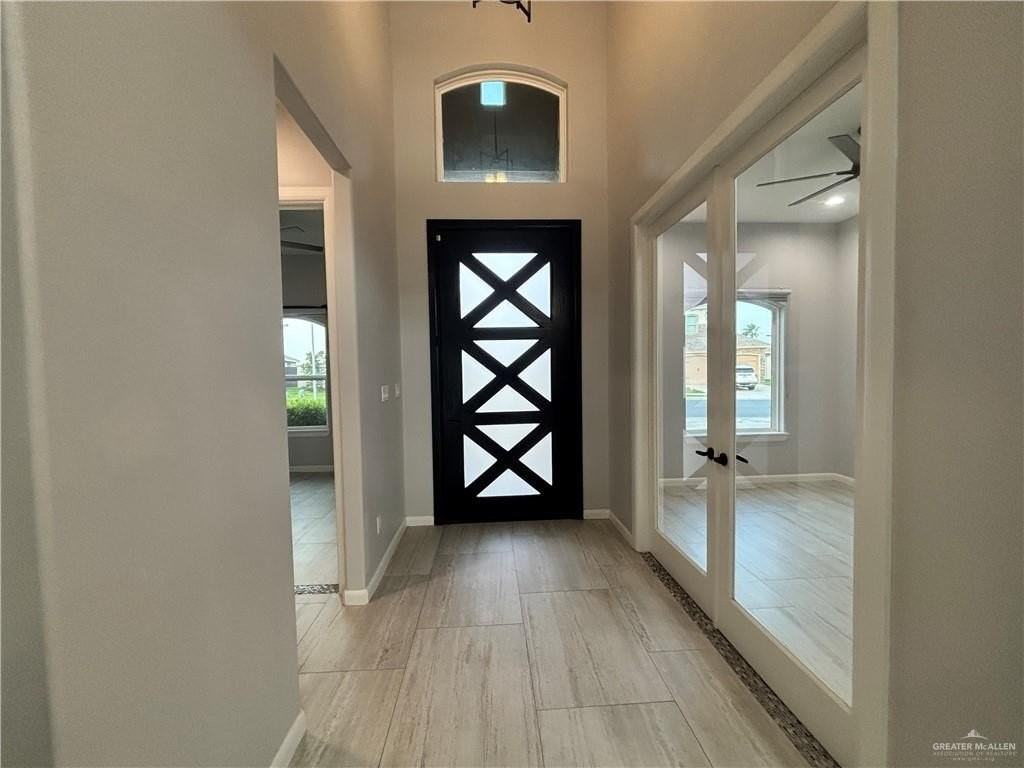 4509 Ensenada Ave - Photo 7 of 33