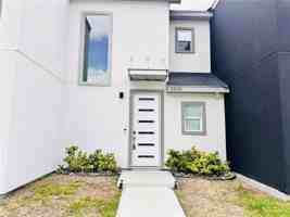 featured image of 5506 N Crown Pt