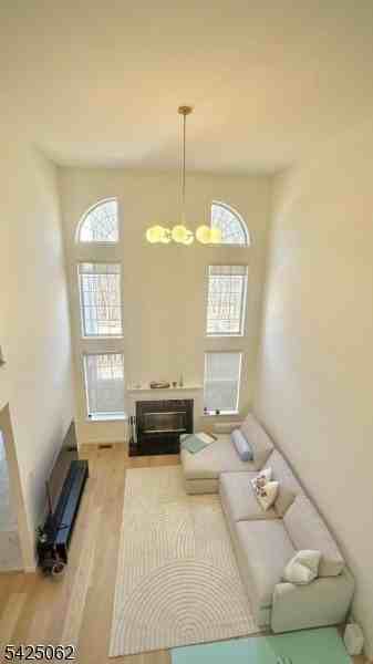 2805 Johnson Cir - Photo 4 of 27