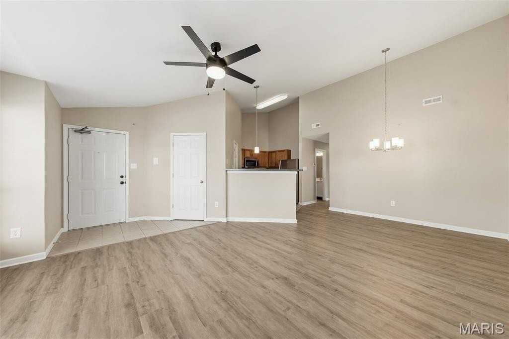 55 Timber Oaks Trl - Photo 4 of 24