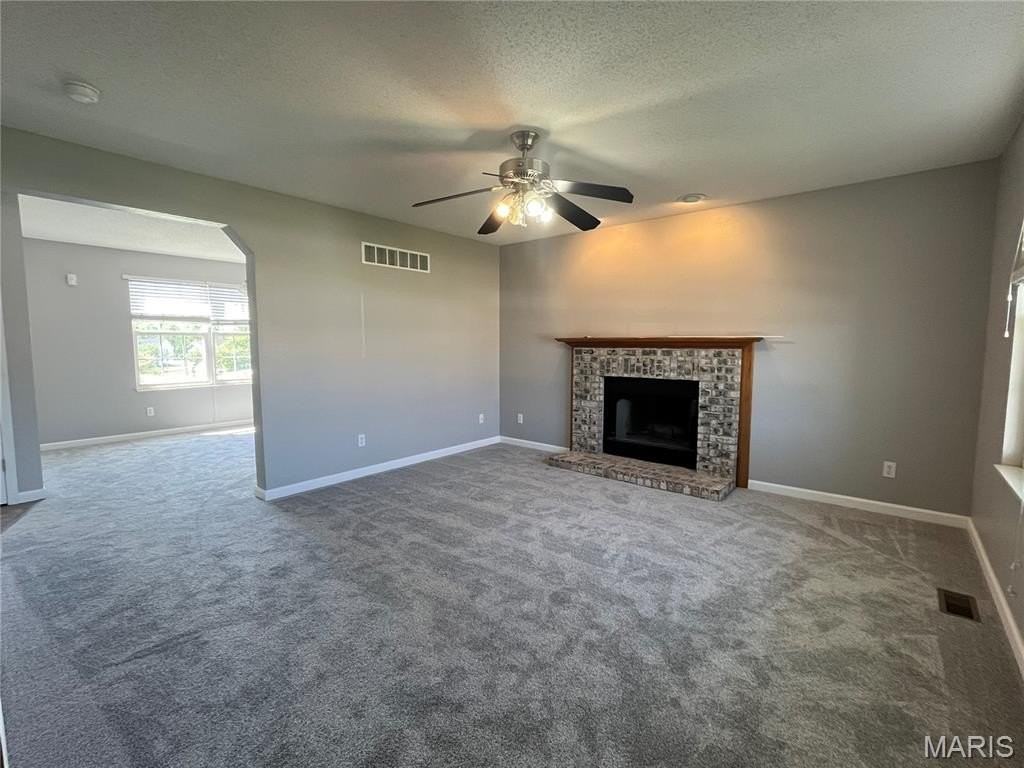 929 Chesapeake Junction Ln - Photo 4 of 28