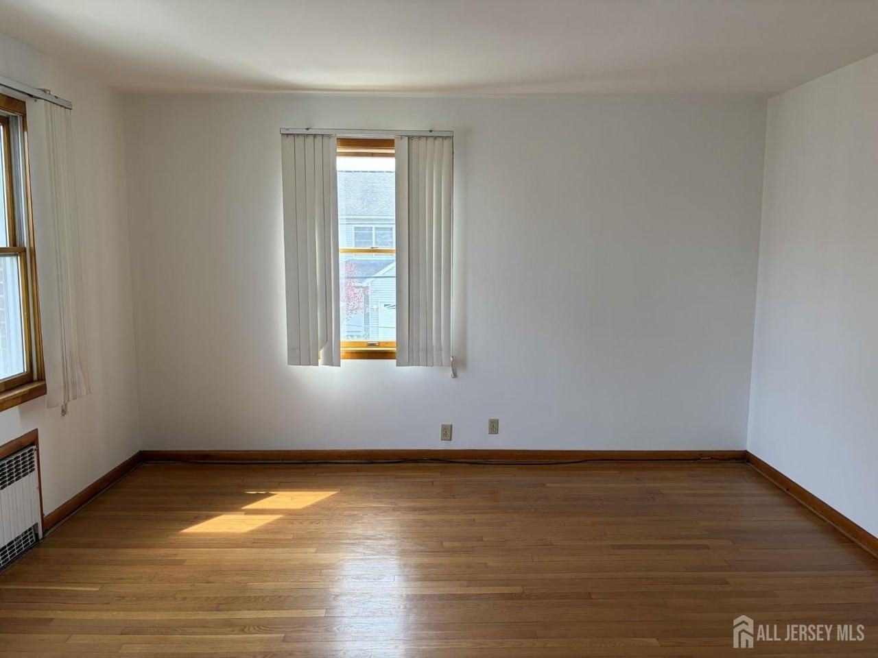 123 Heald St #F2 - Photo 7 of 9