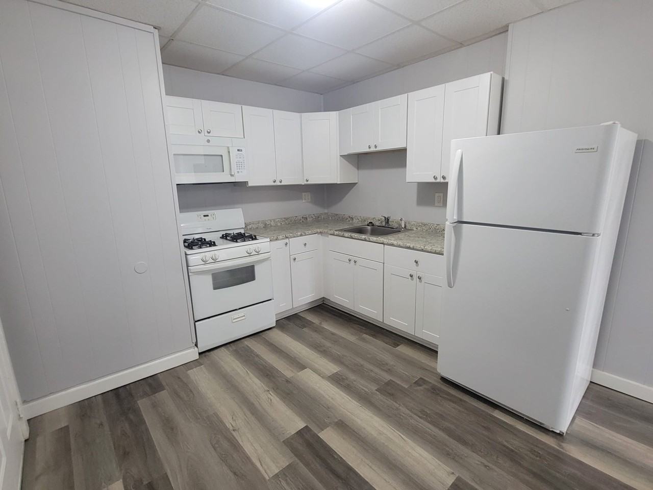 8 Malden Street - Photo 2 of 19
