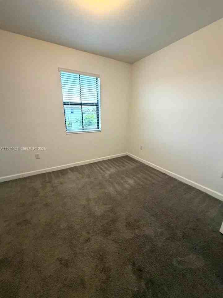 11855 Southwest 246 Terrace #0 - Photo 4 of 29