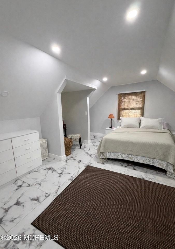 10 Campbell Ct - Photo 7 of 10